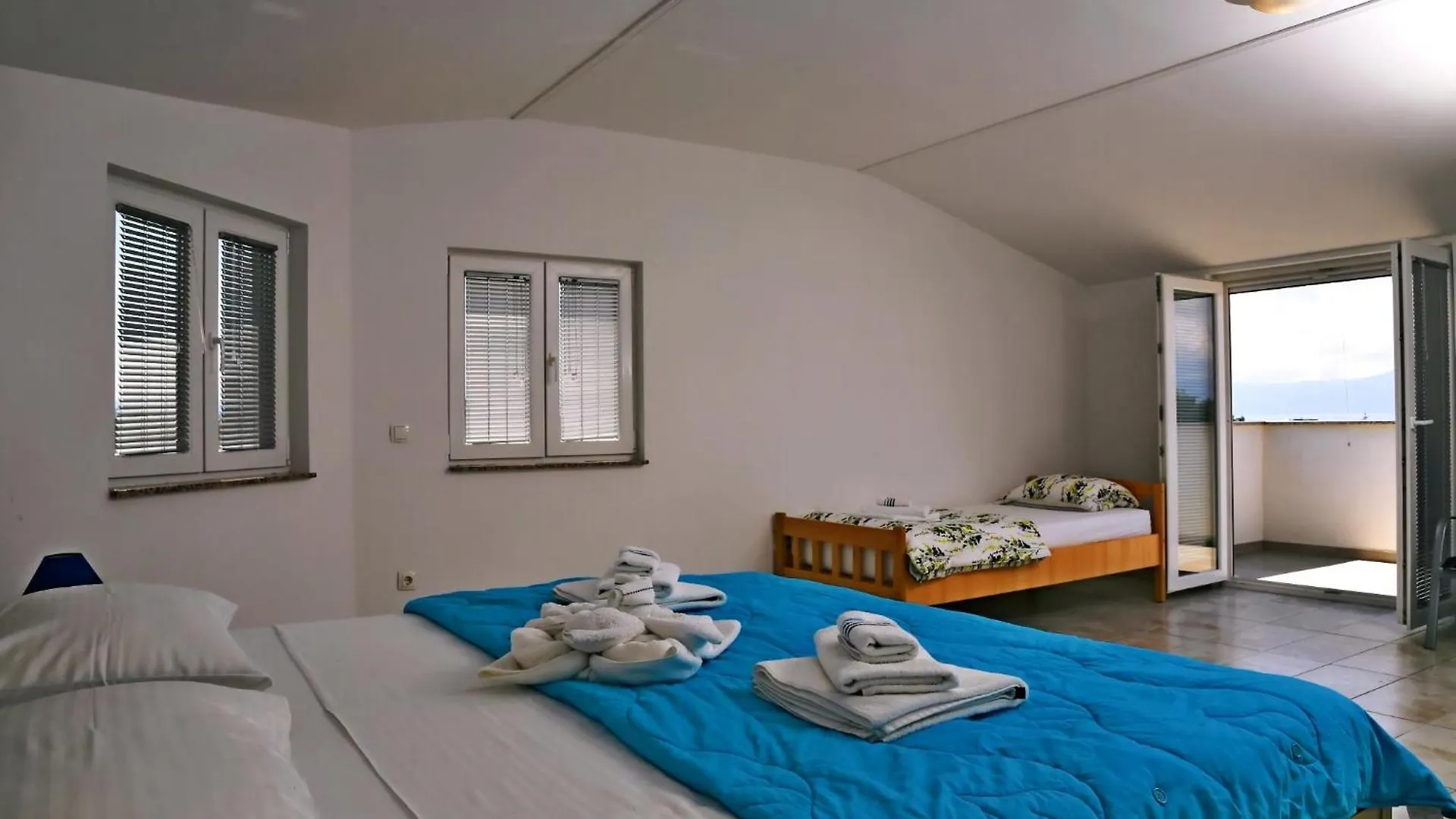 Villa Mata In Bogovici Mit Pool Und Meerblick Malinska Holiday home